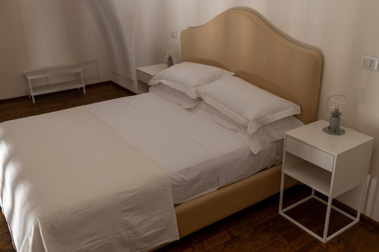 Palazzo Della Contessa - Suites & Breakfast Λέτσε Εξωτερικό φωτογραφία