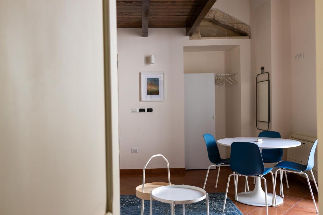 Palazzo Della Contessa - Suites & Breakfast Λέτσε Εξωτερικό φωτογραφία