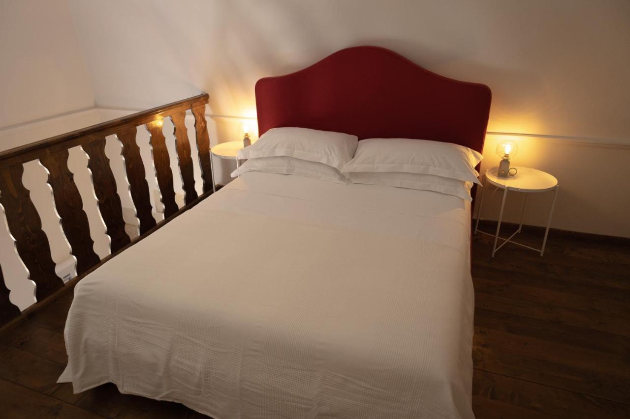 Palazzo Della Contessa - Suites & Breakfast Λέτσε Εξωτερικό φωτογραφία