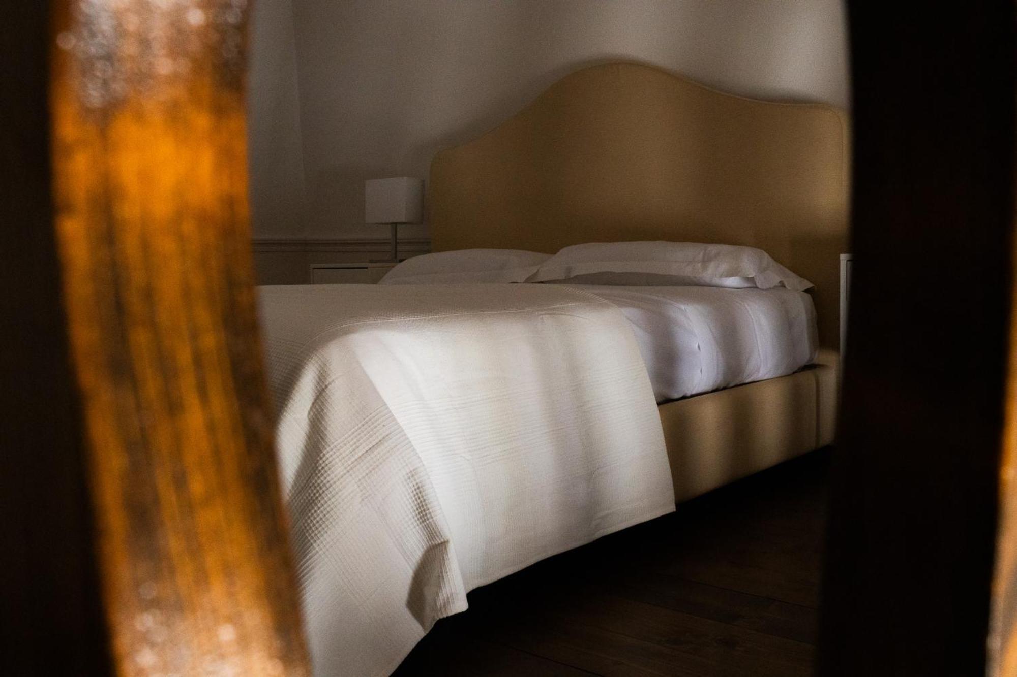 Palazzo Della Contessa - Suites & Breakfast Λέτσε Εξωτερικό φωτογραφία